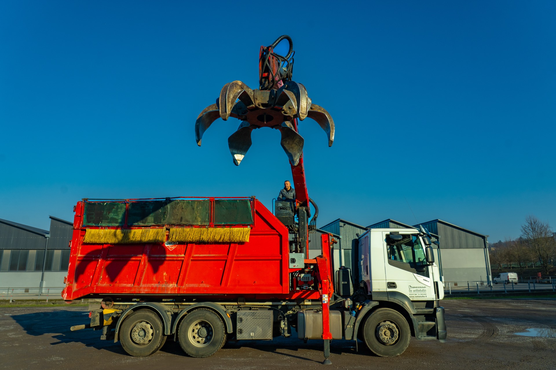 Nettatutto-accueil-DSC01595